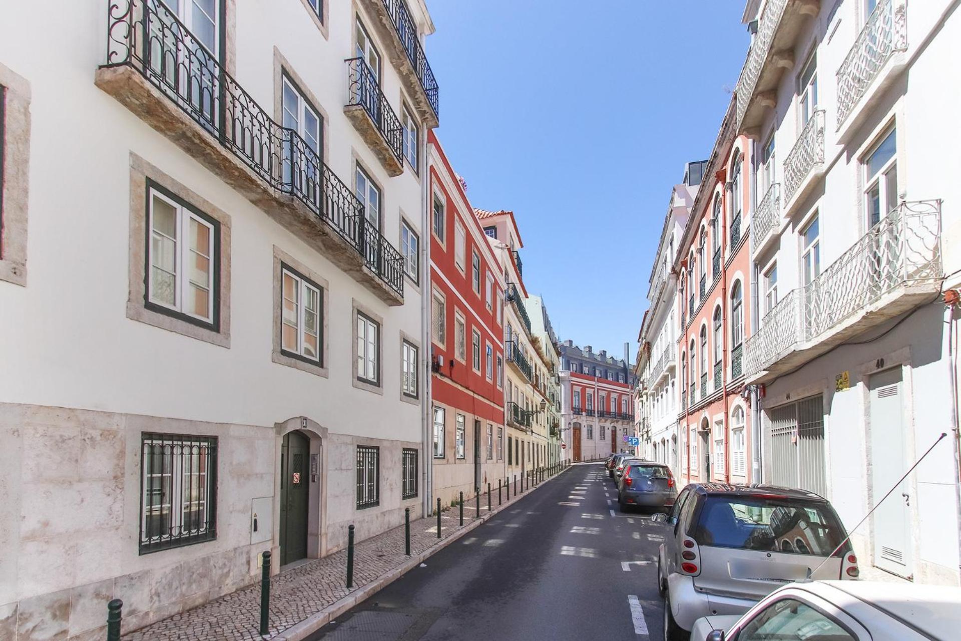 Principe Real Deluxe By Homing Apartment Lisbon Luaran gambar